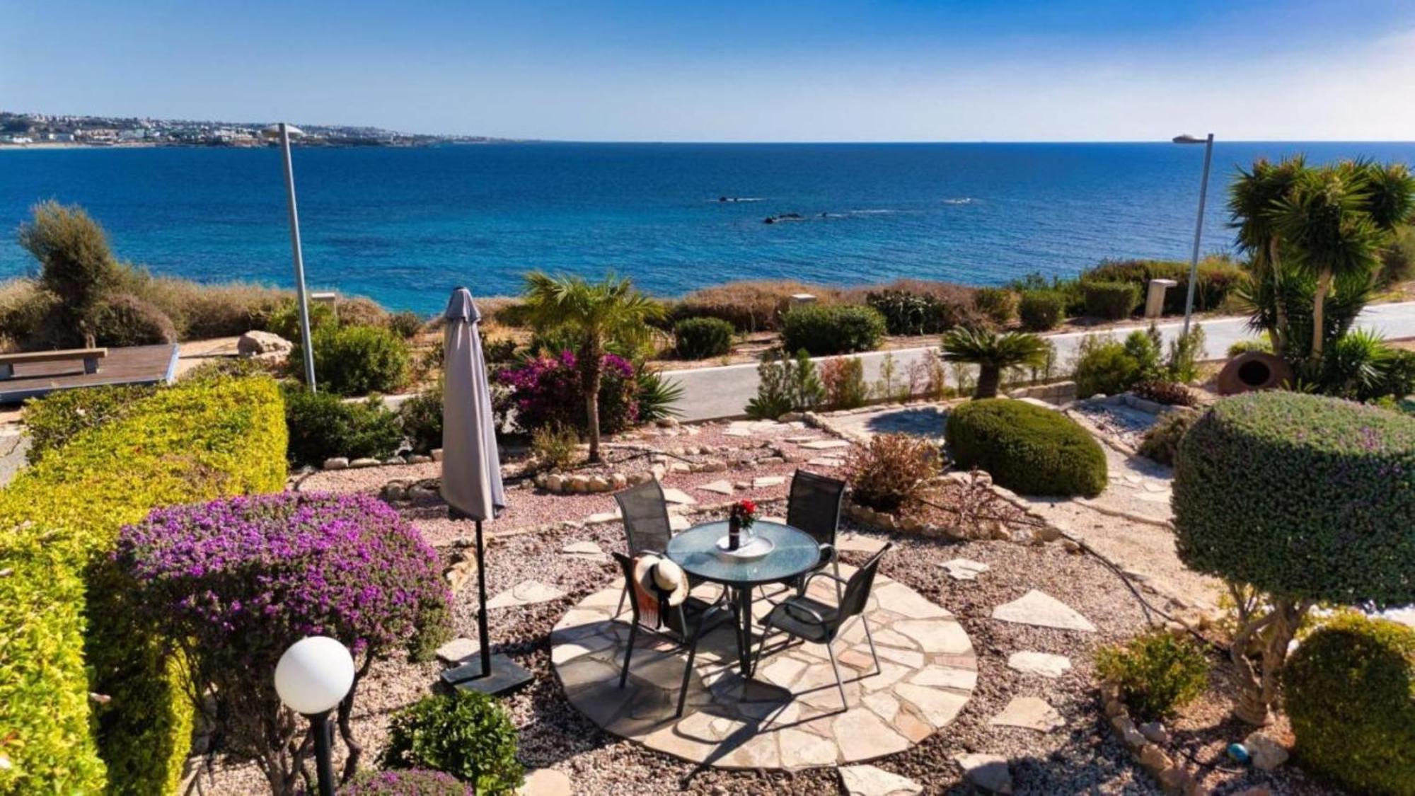 H&O Sunrise Villa In Coral Bay! Exterior photo